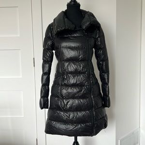 SOLD- VINCE CAMUTO long puffer coat